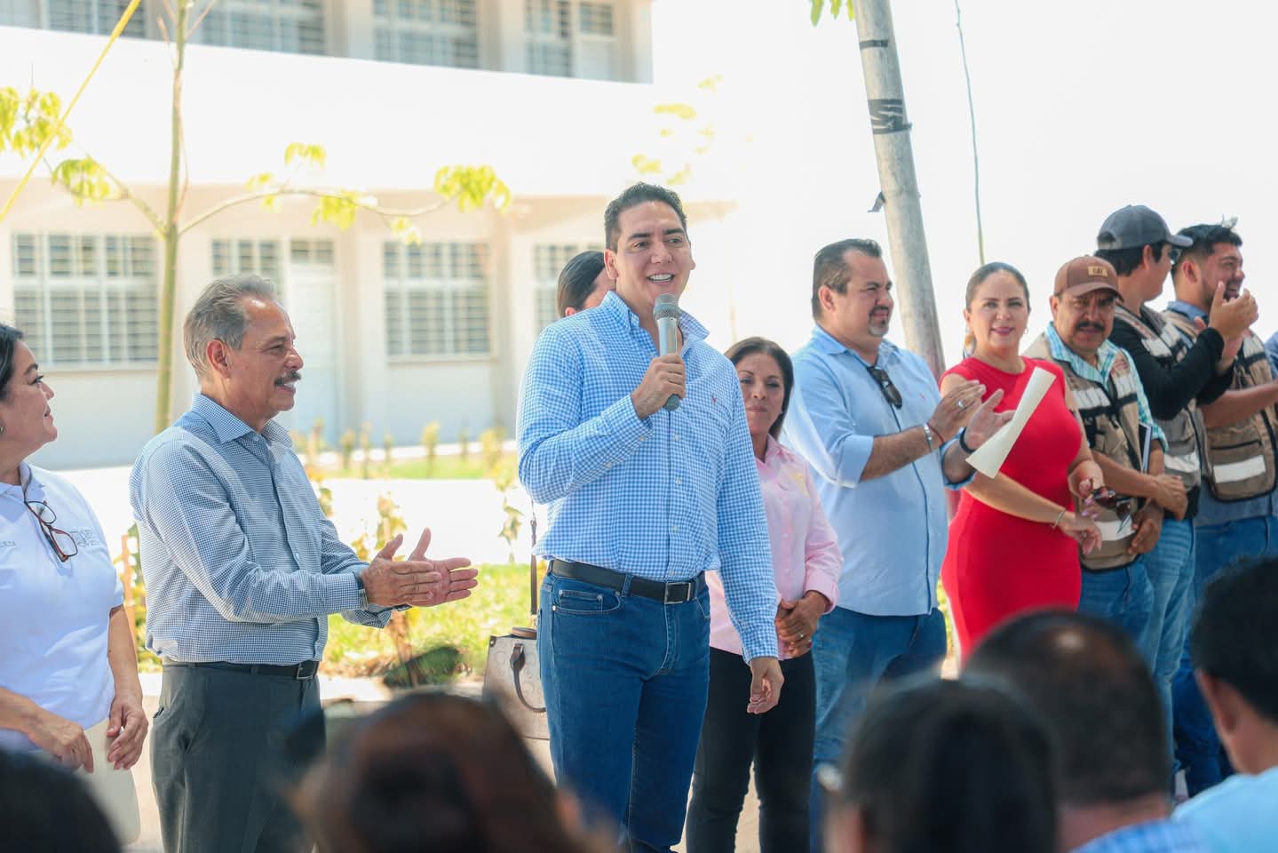 Hoy estamos cumpliendo un sueño”: Héctor Santana entrega nueva secundaria en Valle Marlin tras ocho años de lucha