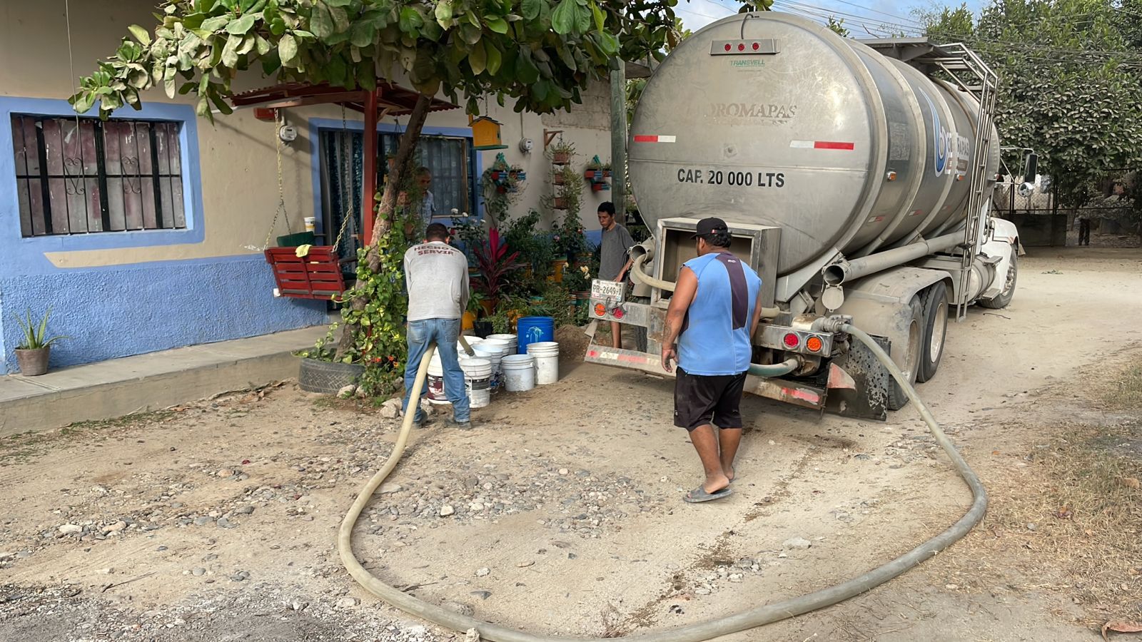 Se regulariza servicio de agua en Valle de Banderas tras trabajos de reparación
